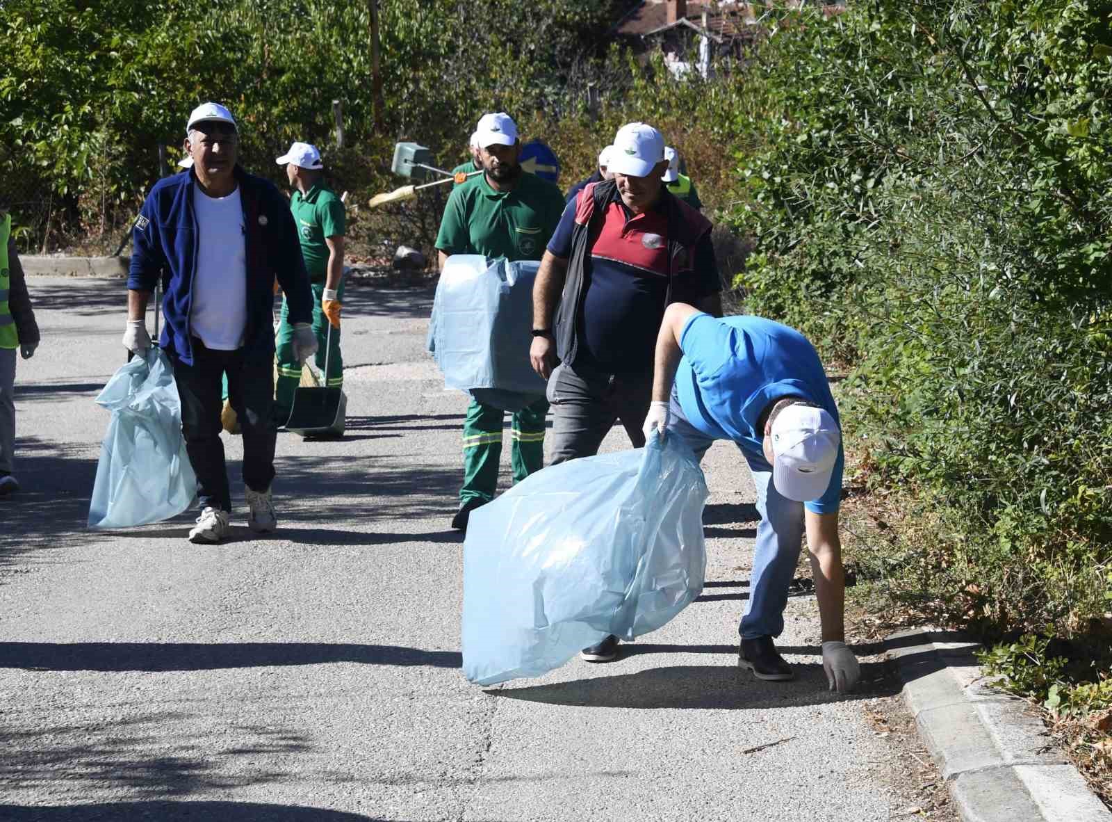 Osmangazi’de çöp toplama etkinliği