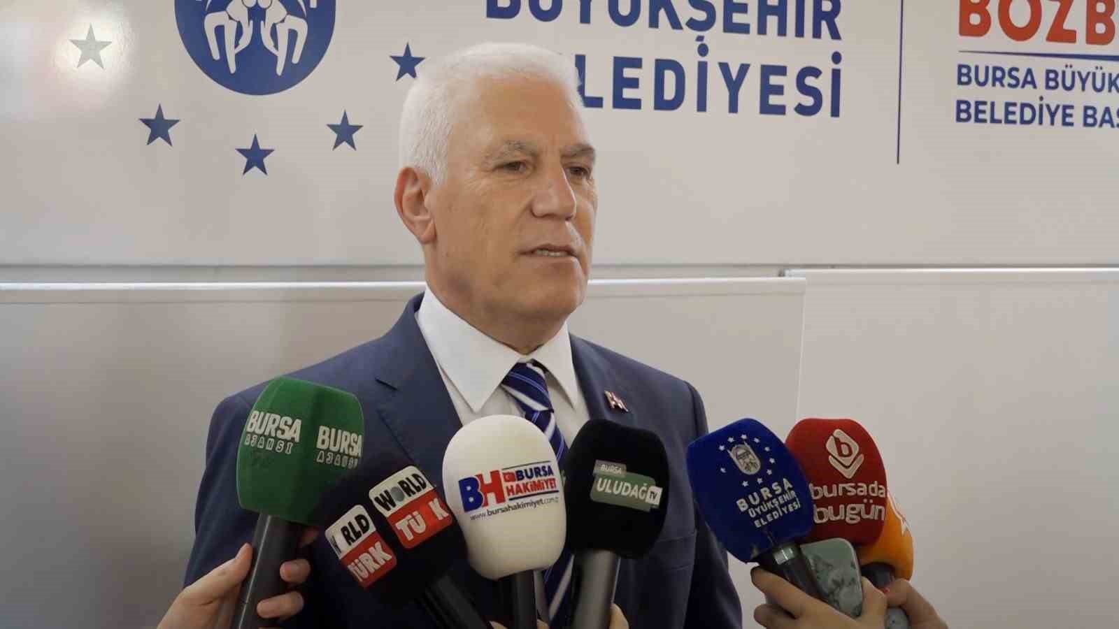 Büyükşehir’den Gündoğdu yangını seferberliği