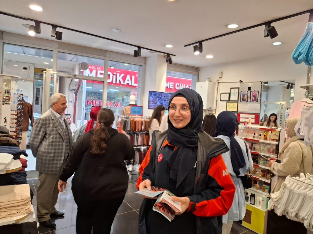 Bayburt’ta cami ve mahallelerde vatandaşlar afet konularında bilgilendirildi
