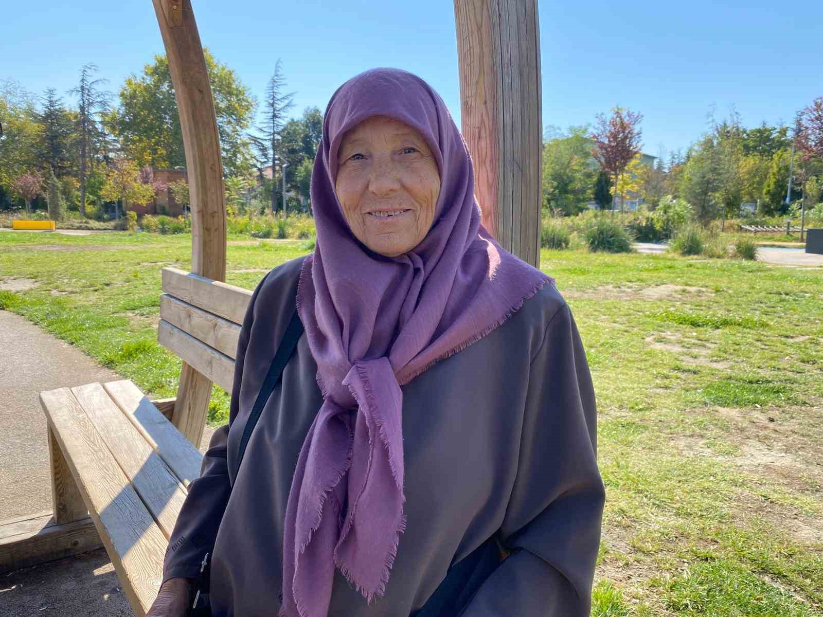 Bakımsız kalan, her geçen gün yıpranan Millet Bahçesi adeta çürümeye terk edildi