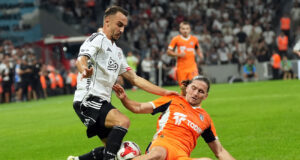 Gökhan Sazdağı ilk kez forma giydi