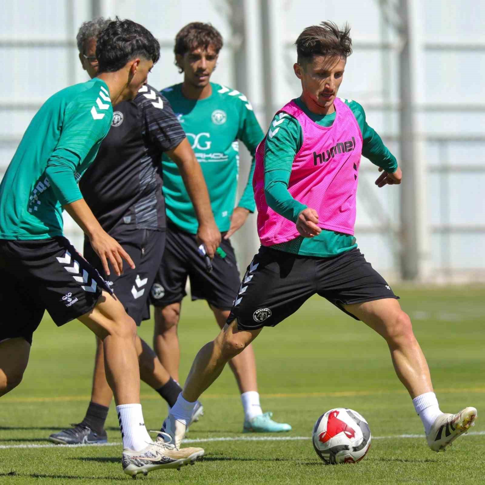 Konyaspor, Kasımpaşa maçının hazırlıklarını sürdürdü