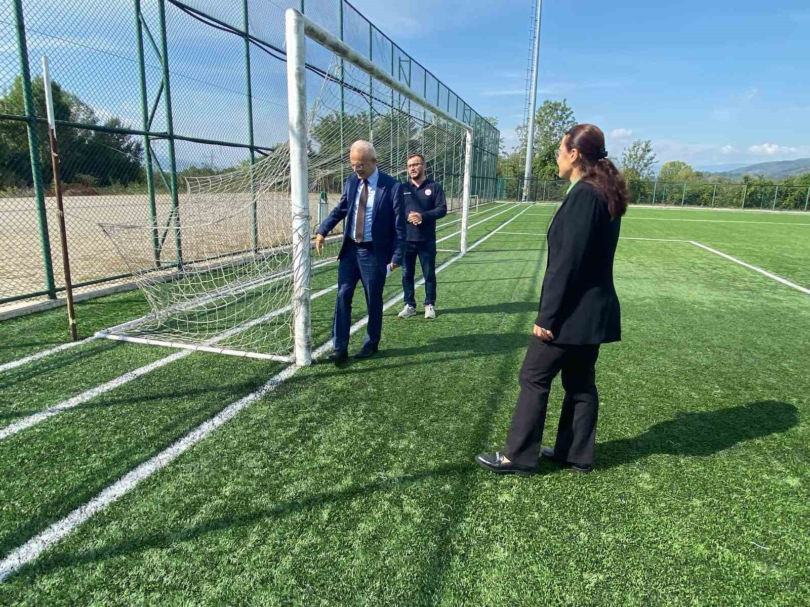 Çilimli spor alanlarında inceleme