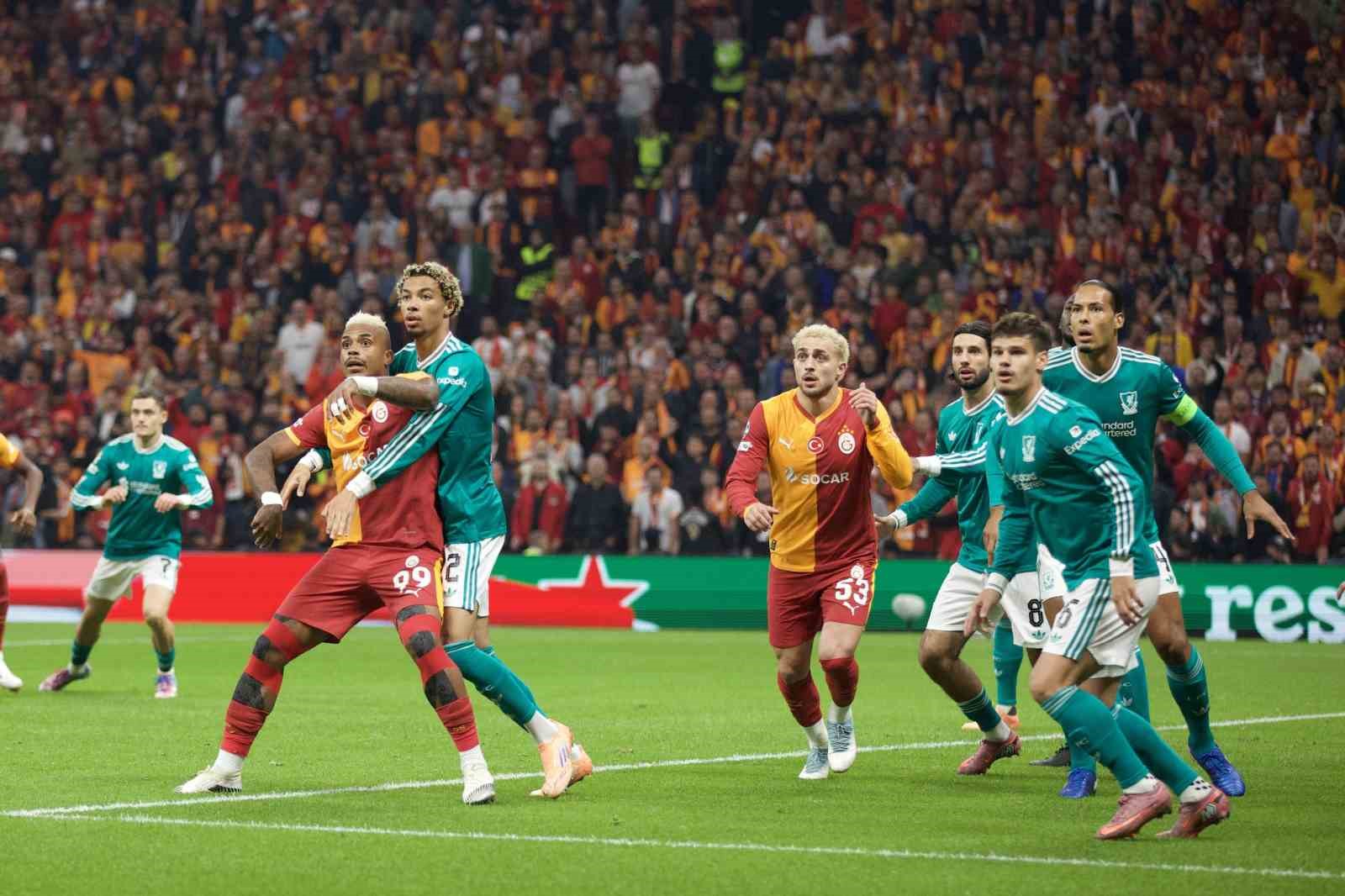 Galatasaray, İngiliz takımlarına karşı 6. galibiyetini aldı
