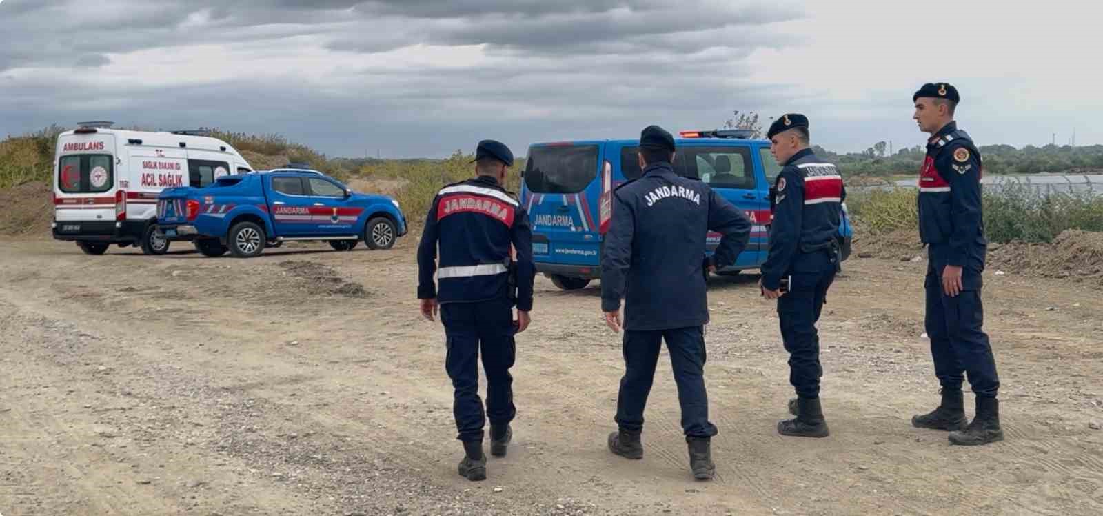 Meriç Nehri’nde çürümüş bir erkek cesedi bulundu
