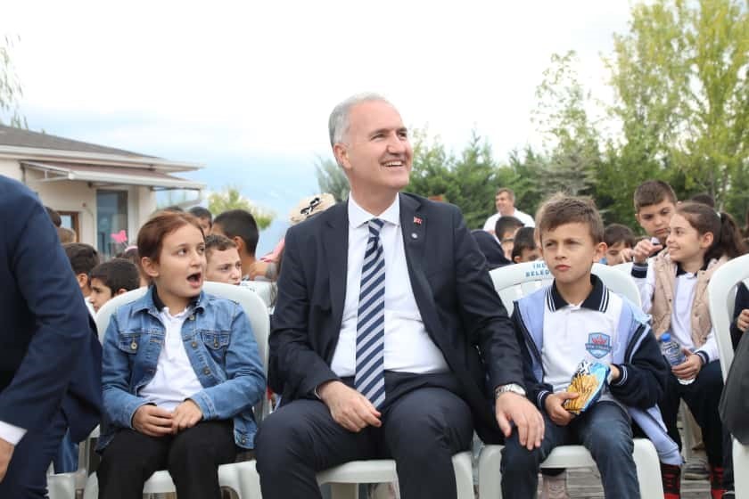 İnegöl Belediyesi’nden can dostlarına yeni yuva