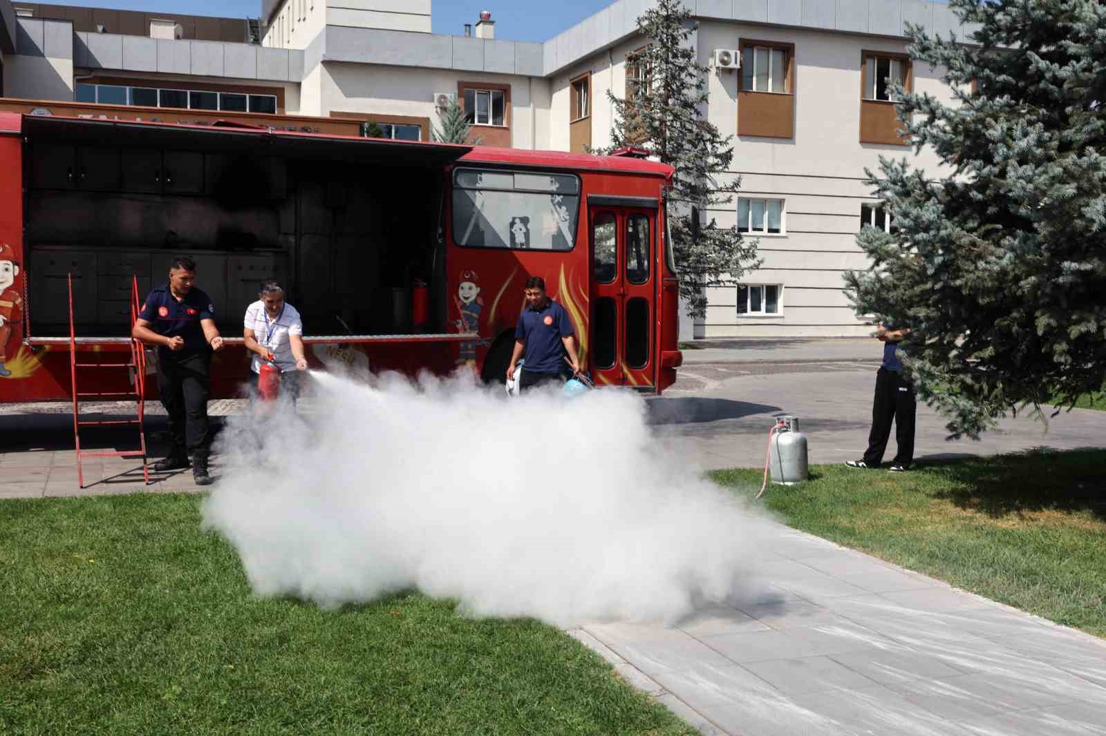 Yangına karşı bilinçli Talas